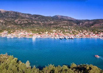 panoramic-view-of-nidri-lefkada-island-greece-2.jpg