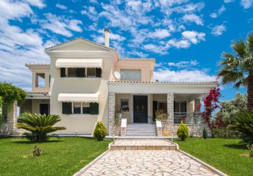 violet-luxury-villa-lefkada-greece-header-photo